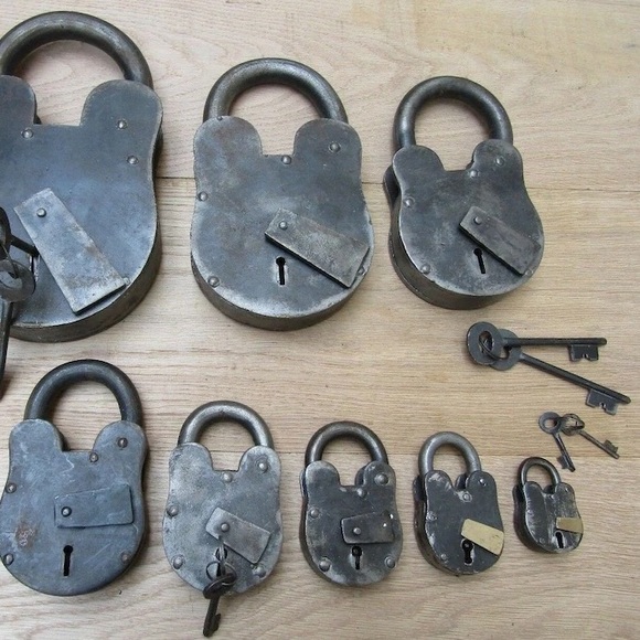 ISO: Antique Locks (functional, not decor) - Picture 6 of 16